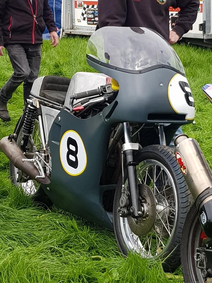 2019 Tandragee 100 : Guy Martin's Custom 750 BSA Classic