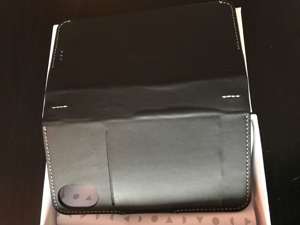 Mous Flip Wallet for iPhone